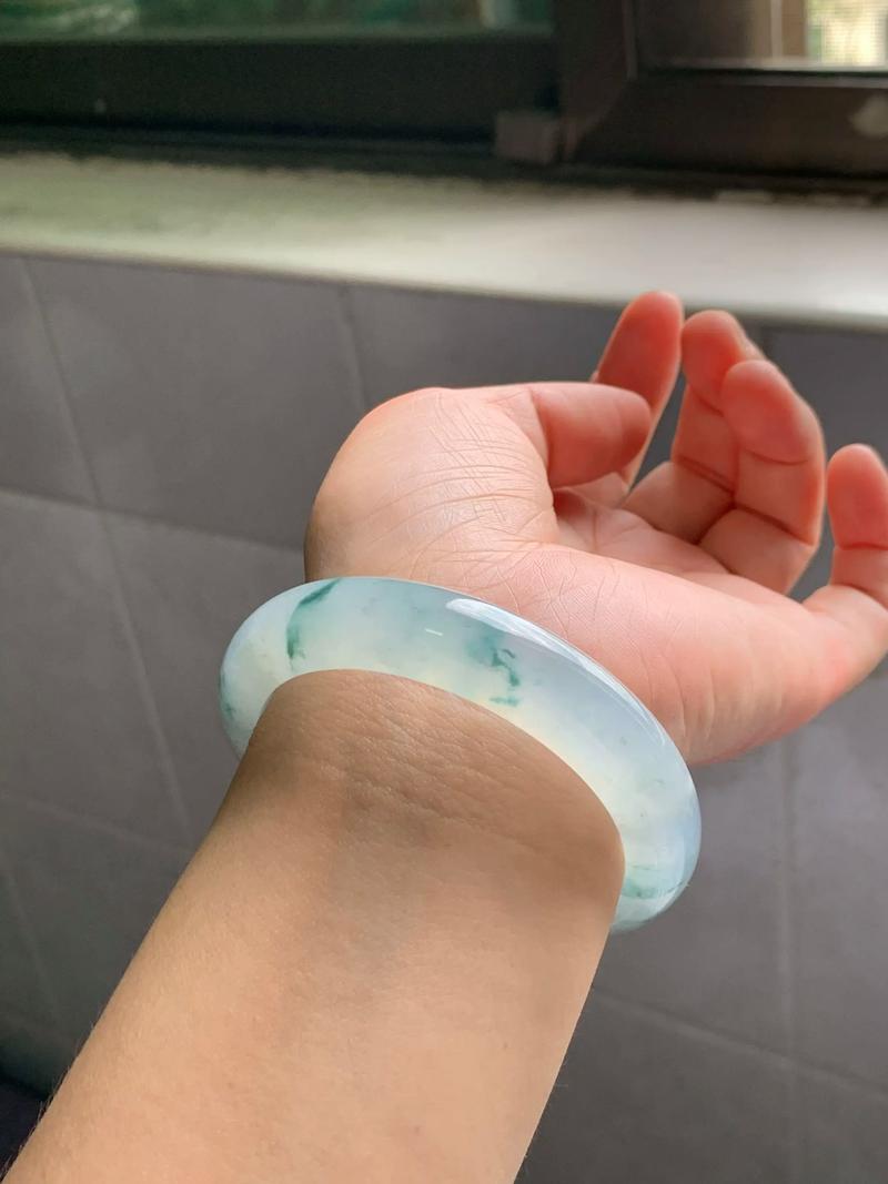翡翠手镯